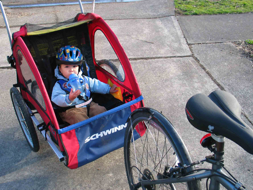 How to attach child bike seat