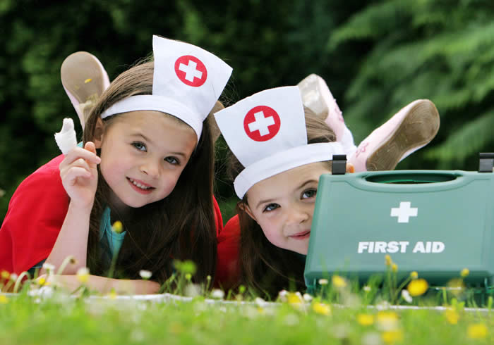 First aid children