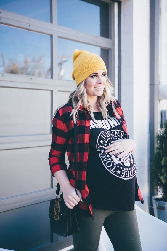 Best clothes to wear while pregnant