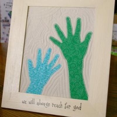 How to make child handprints