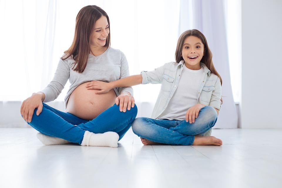 How soon do you feel movement in pregnancy