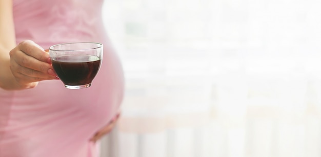 Pregnancy drinking coffee