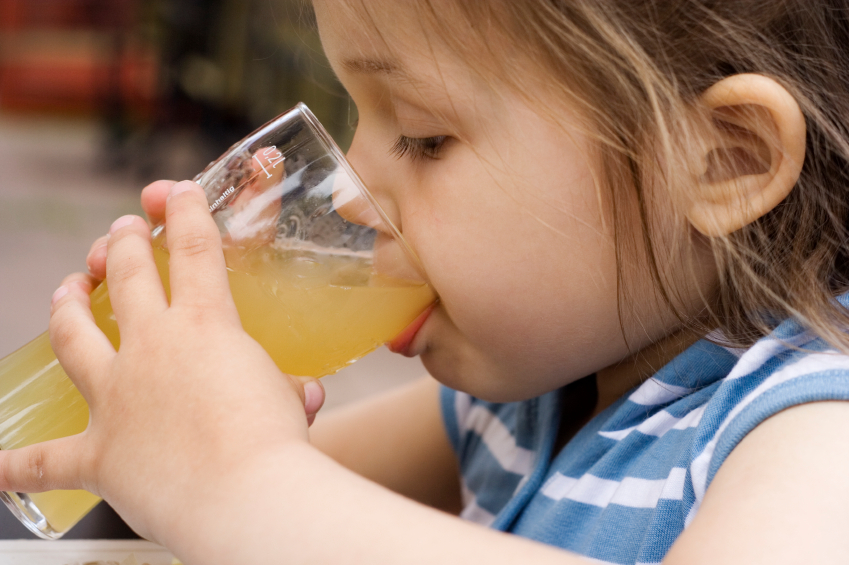 When can a baby have juice and water